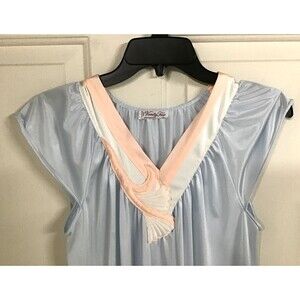 Vanity Fair Vintage Nylon Embroidered V-Neck Blue Petite Small Night Gown